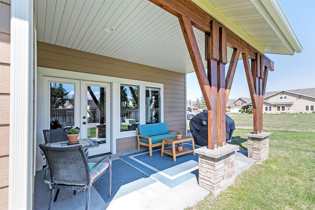 Hamilton, Montana, 59840, United States, 3 Bedrooms Bedrooms, ,2.5 BathroomsBathrooms,Residential,Forsale,1894845