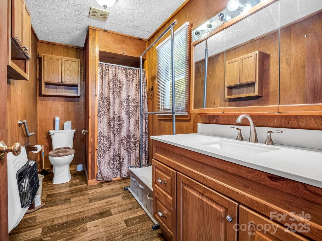 Columbus, North Carolina, 28722, United States, 3 Bedrooms Bedrooms, ,2 BathroomsBathrooms,Residential,Forsale,1964330