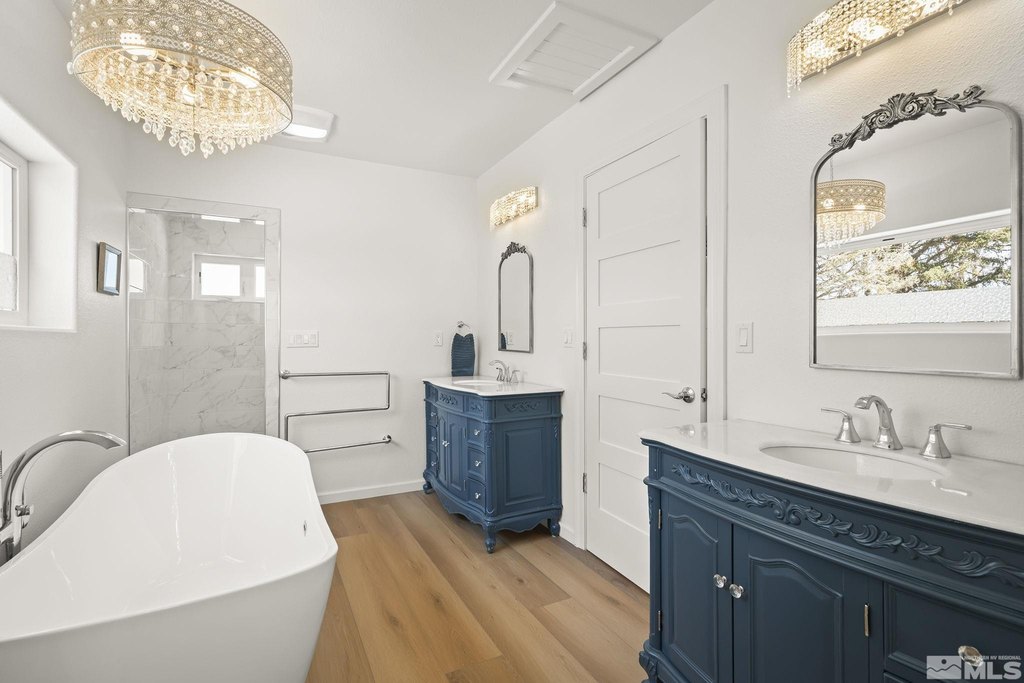 Smith, Nevada, 89430, United States, 7 Bedrooms Bedrooms, ,4.5 BathroomsBathrooms,Residential,Forsale,1910338