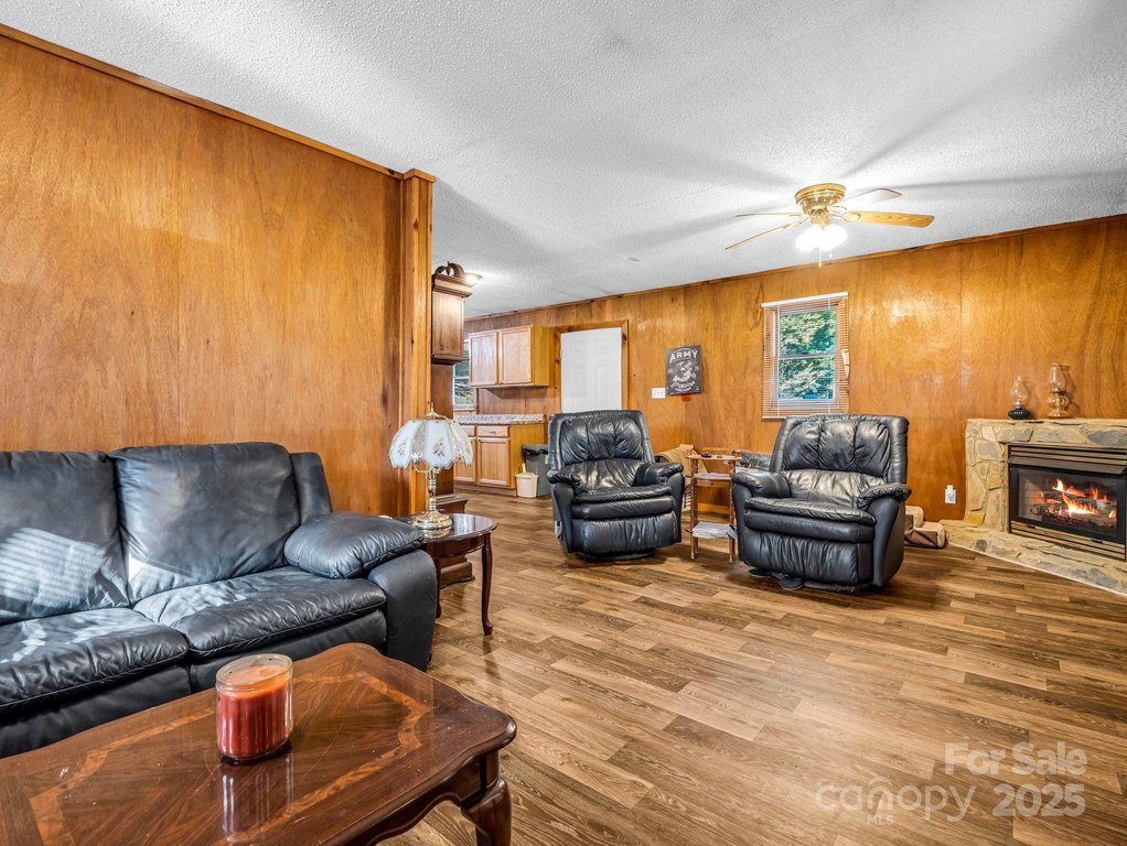 Columbus, North Carolina, 28722, United States, 3 Bedrooms Bedrooms, ,2 BathroomsBathrooms,Residential,Forsale,1964330