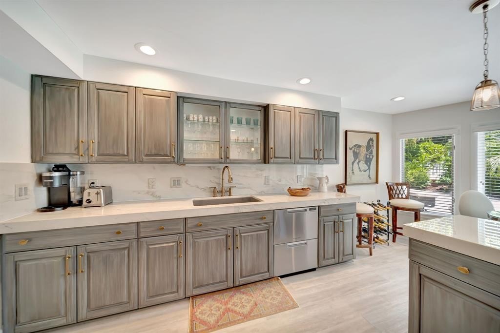 Fort Lauderdale, Florida, 33316, United States, 4 Bedrooms Bedrooms, ,4 BathroomsBathrooms,Residential,Forsale,1884601