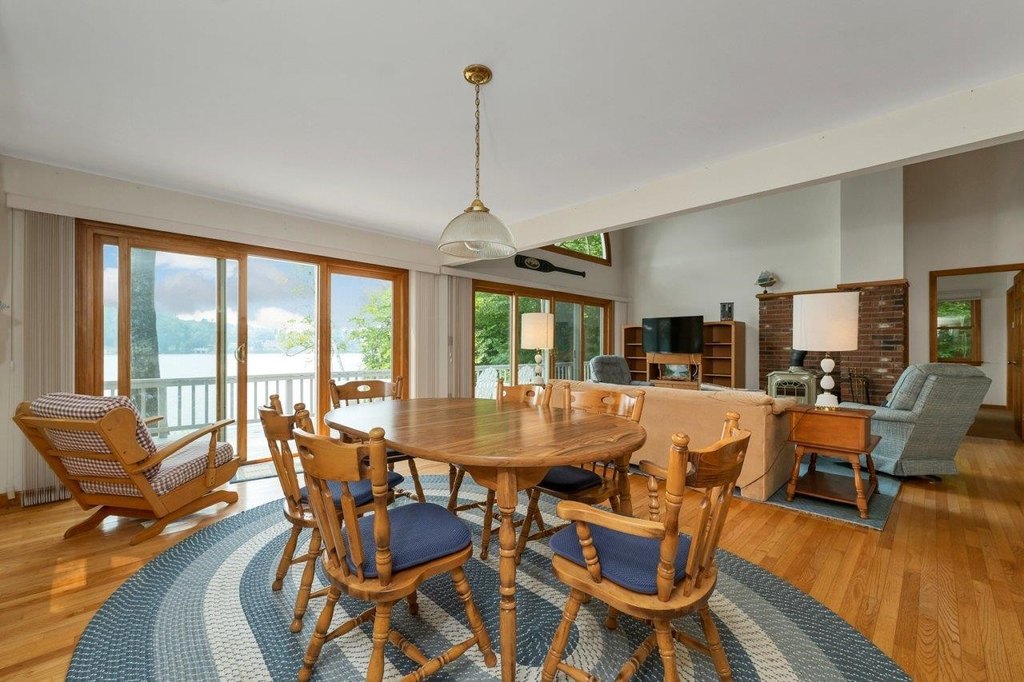 Alton, New Hampshire, 03810, United States, 2 Bedrooms Bedrooms, ,2 BathroomsBathrooms,Residential,Forsale,1941246