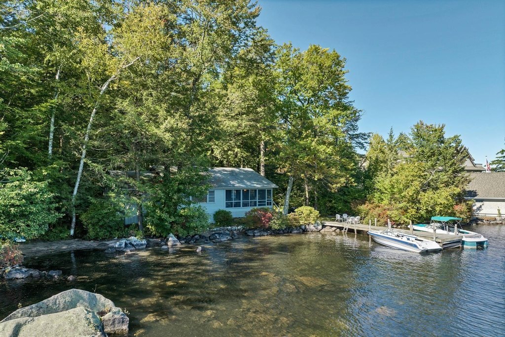 Wolfeboro, New Hampshire, 03894, United States, 4 Bedrooms Bedrooms, ,4.5 BathroomsBathrooms,Residential,Forsale,2010597