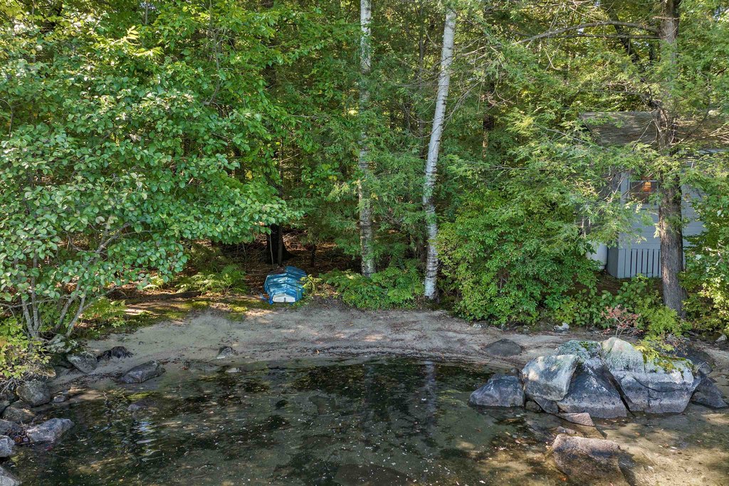 Wolfeboro, New Hampshire, 03894, United States, 4 Bedrooms Bedrooms, ,4.5 BathroomsBathrooms,Residential,Forsale,2010597