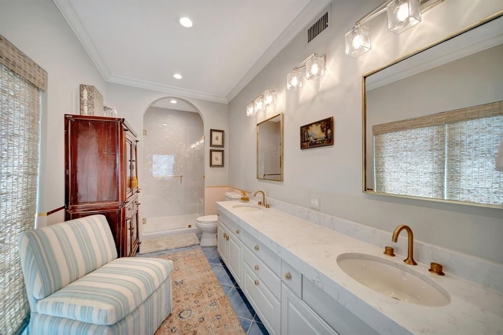 Fort Lauderdale, Florida, 33316, United States, 4 Bedrooms Bedrooms, ,4 BathroomsBathrooms,Residential,Forsale,1884601