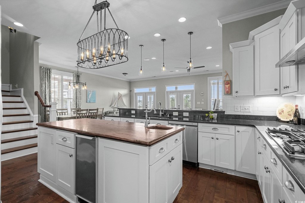 Myrtle Beach, South Carolina, 29572, United States, 5 Bedrooms Bedrooms, ,4 BathroomsBathrooms,Residential,Forsale,1922579