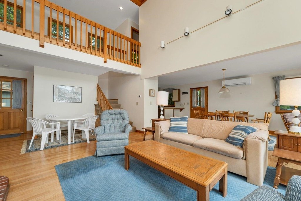 Alton, New Hampshire, 03810, United States, 2 Bedrooms Bedrooms, ,2 BathroomsBathrooms,Residential,Forsale,1941246