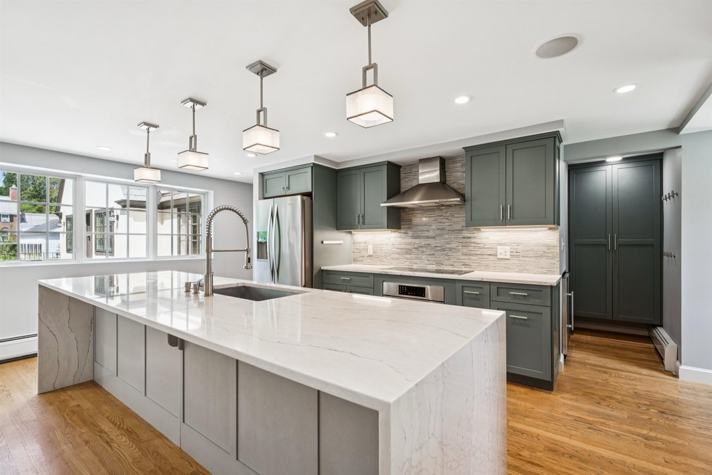 Hanover, New Hampshire, 03755, United States, 4 Bedrooms Bedrooms, ,4.5 BathroomsBathrooms,Residential,Forsale,1999500