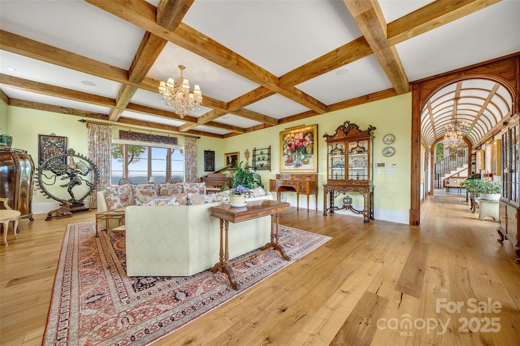 Hendersonville, North Carolina, 28792, United States, 3 Bedrooms Bedrooms, ,4.5 BathroomsBathrooms,Residential,Forsale,1886093