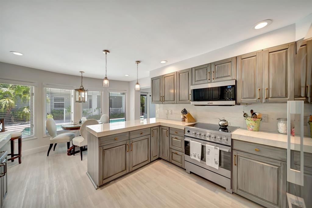 Fort Lauderdale, Florida, 33316, United States, 4 Bedrooms Bedrooms, ,4 BathroomsBathrooms,Residential,Forsale,1884601