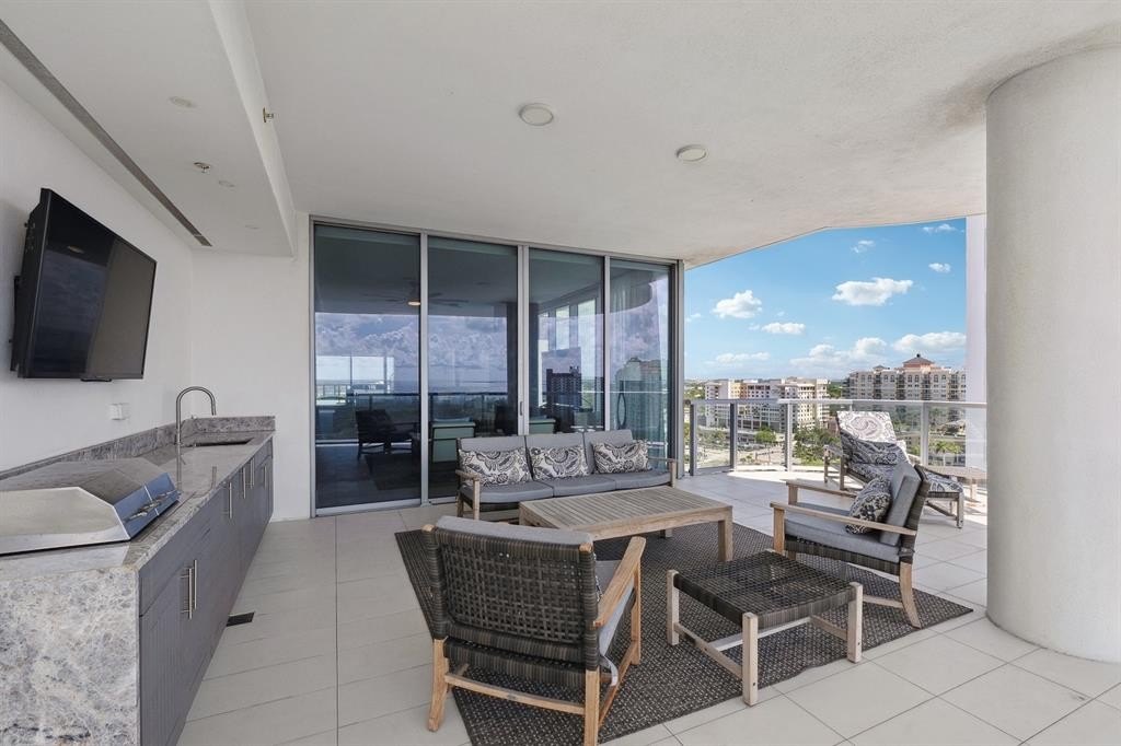 Fort Lauderdale, Florida, 33304, United States, 3 Bedrooms Bedrooms, ,3.5 BathroomsBathrooms,Residential,Forsale,1903983