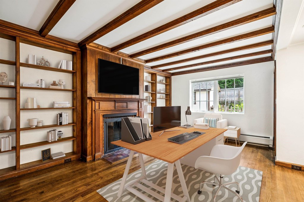 Hanover, New Hampshire, 03755, United States, 4 Bedrooms Bedrooms, ,4.5 BathroomsBathrooms,Residential,Forsale,1999500