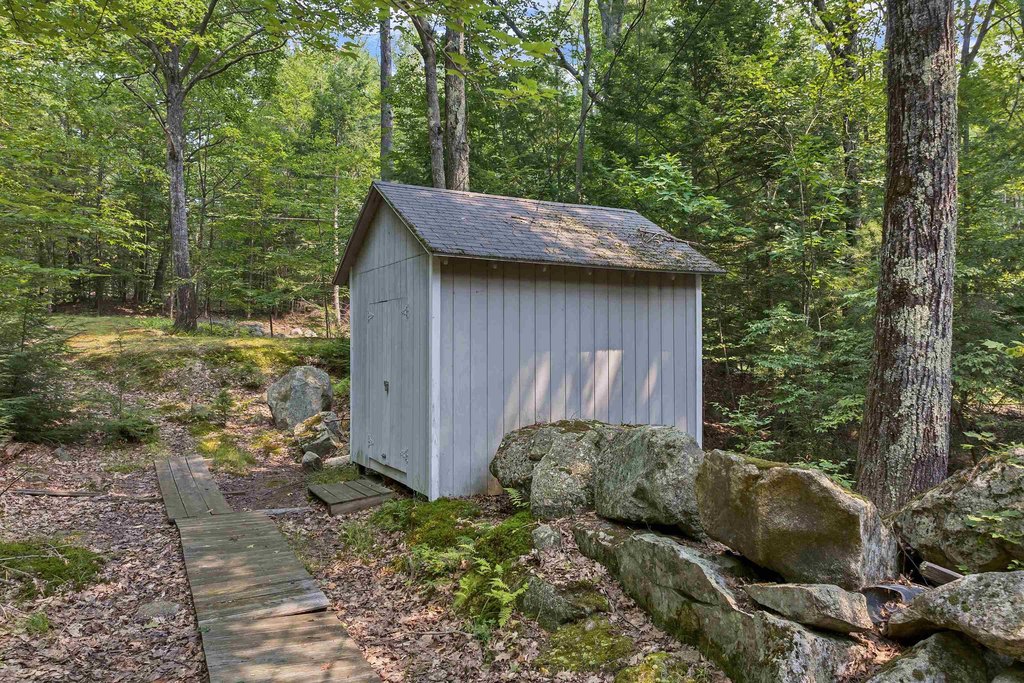 Alton, New Hampshire, 03810, United States, 2 Bedrooms Bedrooms, ,2 BathroomsBathrooms,Residential,Forsale,1941246