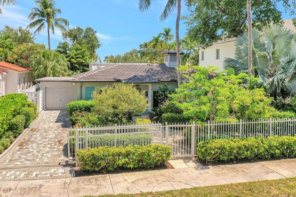 Fort Lauderdale, Florida, 33316, United States, 4 Bedrooms Bedrooms, ,4 BathroomsBathrooms,Residential,Forsale,1884601