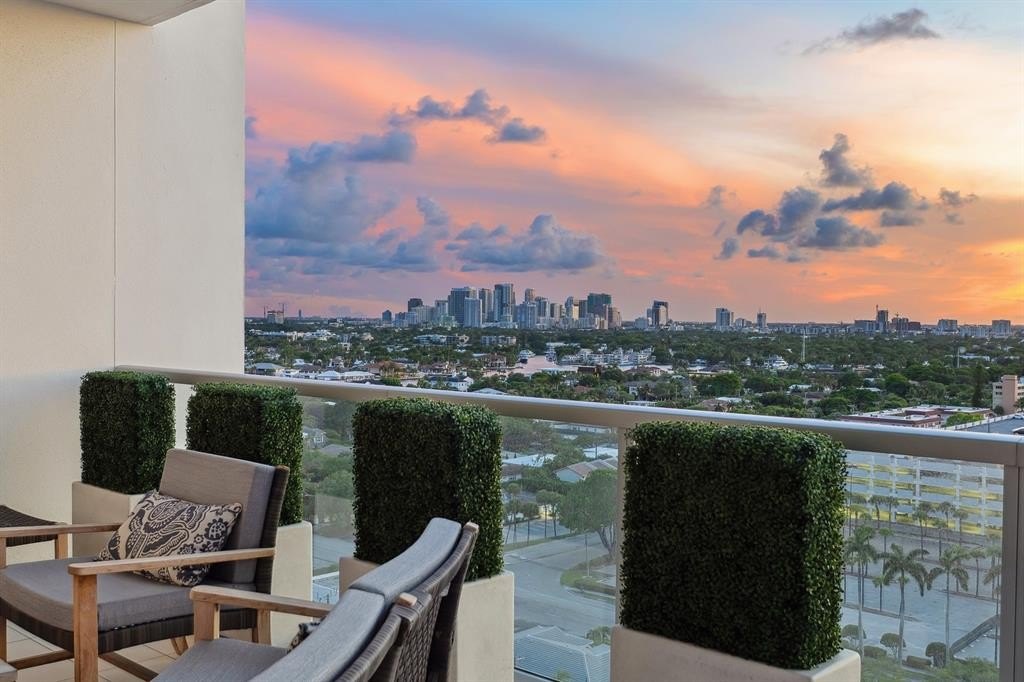 Fort Lauderdale, Florida, 33304, United States, 3 Bedrooms Bedrooms, ,3.5 BathroomsBathrooms,Residential,Forsale,1903983