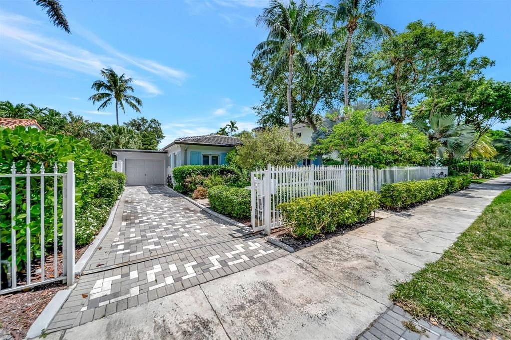 Fort Lauderdale, Florida, 33316, United States, 4 Bedrooms Bedrooms, ,4 BathroomsBathrooms,Residential,Forsale,1884601