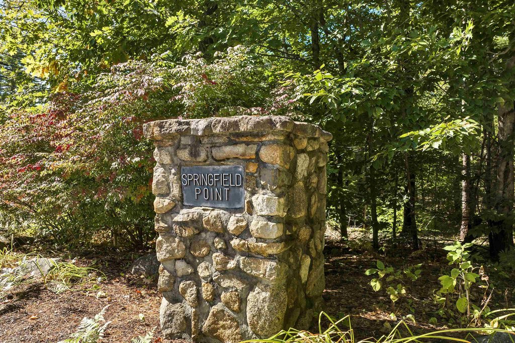 Wolfeboro, New Hampshire, 03894, United States, 4 Bedrooms Bedrooms, ,4.5 BathroomsBathrooms,Residential,Forsale,2010597