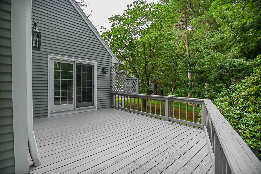 York, Maine, 03909, United States, 3 Bedrooms Bedrooms, ,3 BathroomsBathrooms,Residential,Forsale,1941229
