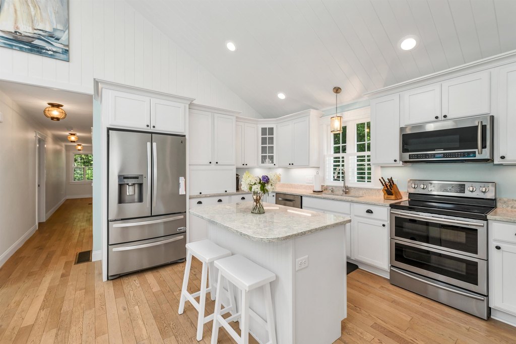 Wolfeboro, New Hampshire, 03894, United States, 3 Bedrooms Bedrooms, ,2.5 BathroomsBathrooms,Residential,Forsale,1941237