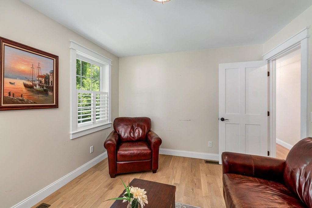 Wolfeboro, New Hampshire, 03894, United States, 3 Bedrooms Bedrooms, ,2.5 BathroomsBathrooms,Residential,Forsale,1941237
