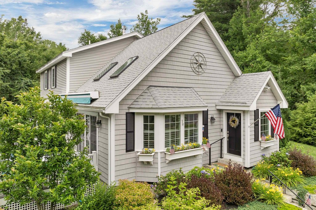 Wolfeboro, New Hampshire, 03894, United States, 3 Bedrooms Bedrooms, ,2.5 BathroomsBathrooms,Residential,Forsale,1941237