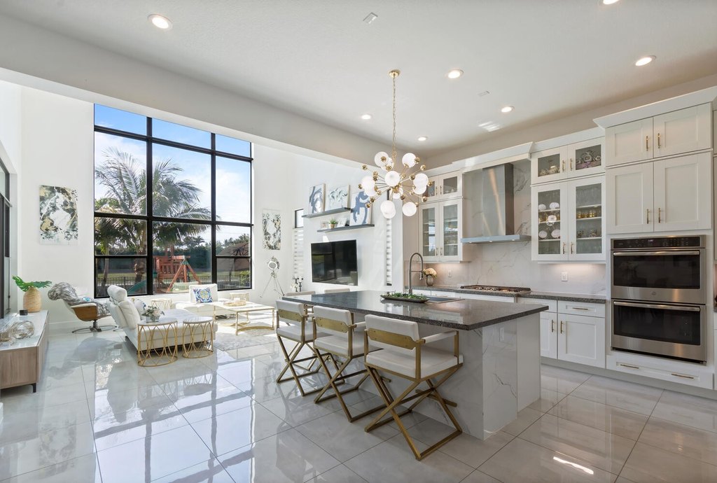 Boynton Beach, Florida, 33472, United States, 5 Bedrooms Bedrooms, ,5.5 BathroomsBathrooms,Residential,Forsale,1936182