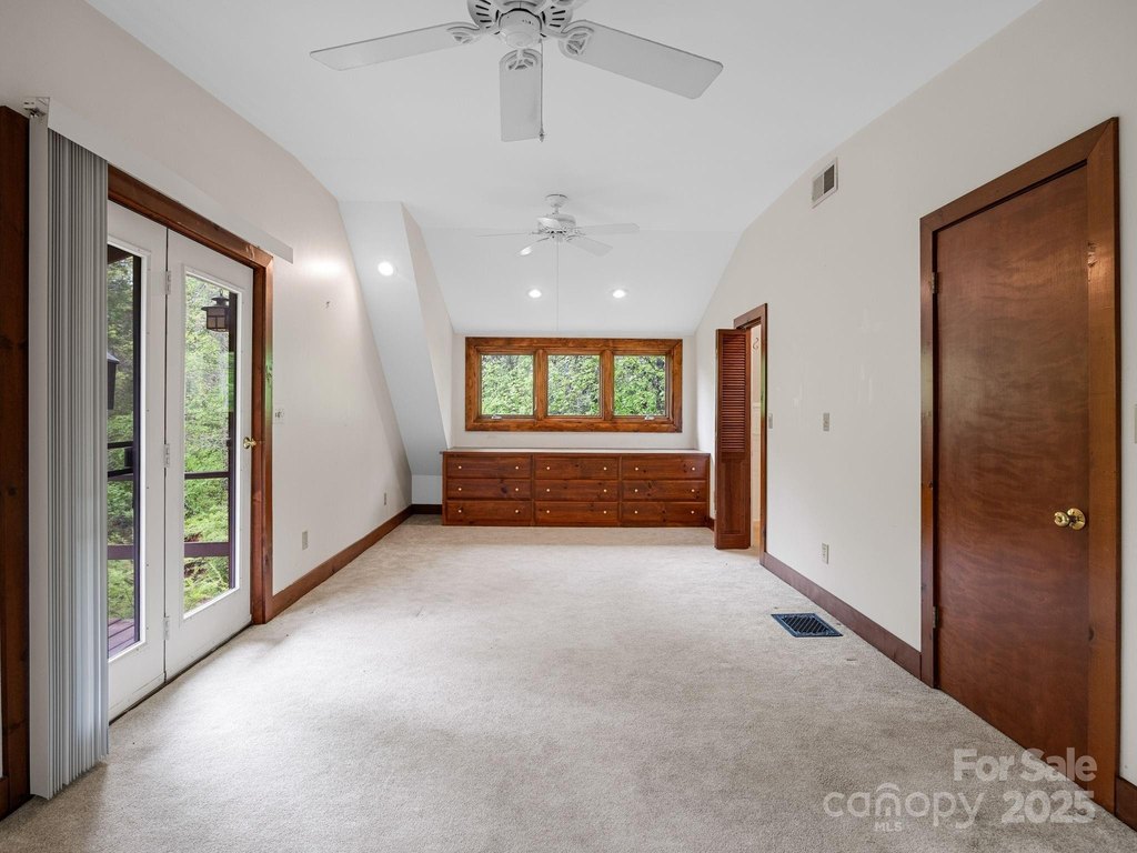 Tryon, North Carolina, 28782, United States, 4 Bedrooms Bedrooms, ,2.5 BathroomsBathrooms,Residential,Forsale,1886048