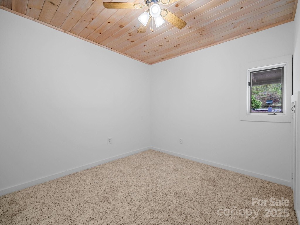Tryon, North Carolina, 28782, United States, 4 Bedrooms Bedrooms, ,2.5 BathroomsBathrooms,Residential,Forsale,1886048