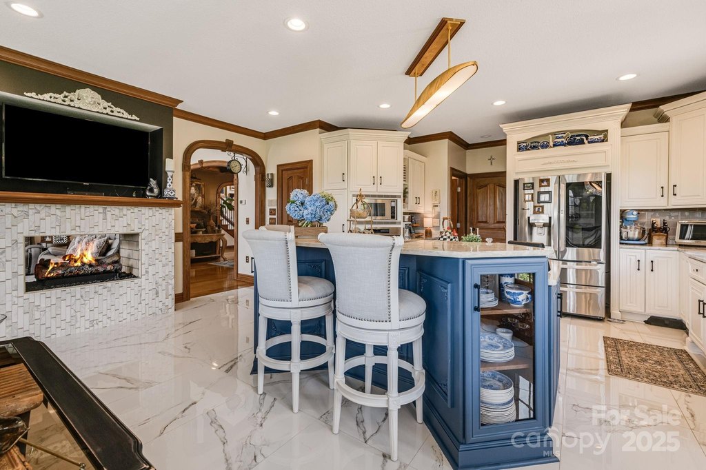 Fletcher, North Carolina, 28732, United States, 5 Bedrooms Bedrooms, ,5.5 BathroomsBathrooms,Residential,Forsale,1985904