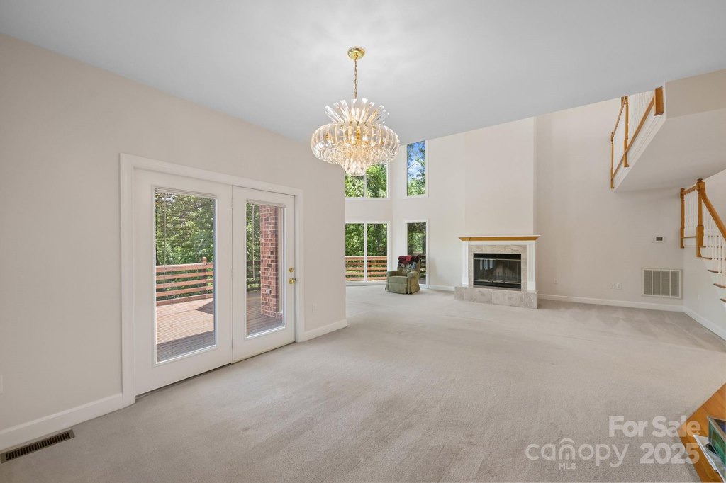 Tega Cay, South Carolina, 29708, United States, 4 Bedrooms Bedrooms, ,3.5 BathroomsBathrooms,Residential,Forsale,1934924