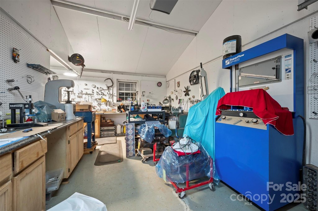 Bostic, North Carolina, 28018, United States, 3 Bedrooms Bedrooms, ,2 BathroomsBathrooms,Residential,Forsale,1960263