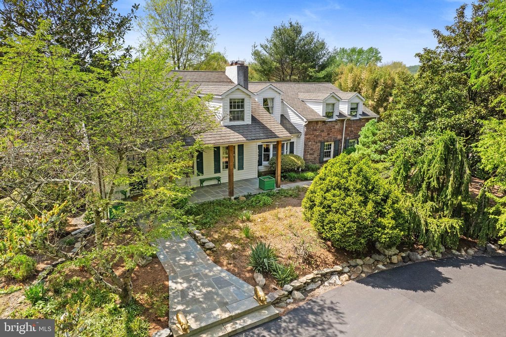 NEW HOPE, Pennsylvania, 18938, United States, 4 Bedrooms Bedrooms, ,3.5 BathroomsBathrooms,Residential,Forsale,1884739