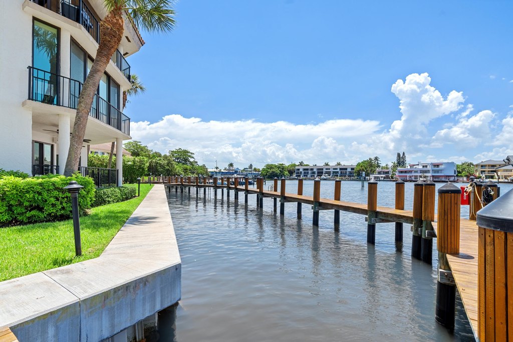 Delray Beach, Florida, 33483, United States, 3 Bedrooms Bedrooms, ,2.5 BathroomsBathrooms,Residential,Forsale,1929734