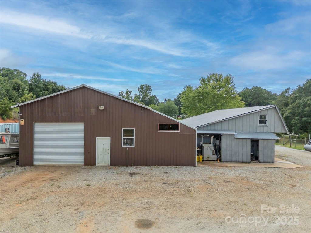 Bostic, North Carolina, 28018, United States, 3 Bedrooms Bedrooms, ,2 BathroomsBathrooms,Residential,Forsale,1960263