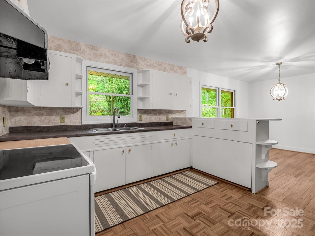 Columbus, North Carolina, 28722, United States, 3 Bedrooms Bedrooms, ,2.5 BathroomsBathrooms,Residential,Forsale,1985986