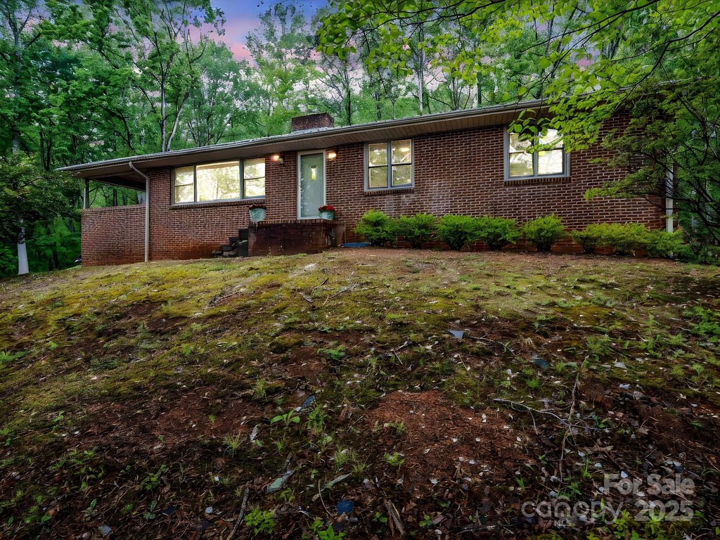 Columbus, North Carolina, 28722, United States, 3 Bedrooms Bedrooms, ,2.5 BathroomsBathrooms,Residential,Forsale,1985986