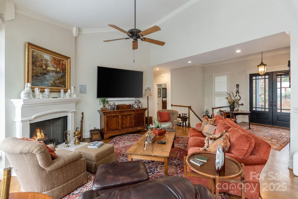 Flat Rock, North Carolina, 28731, United States, 3 Bedrooms Bedrooms, ,4.5 BathroomsBathrooms,Residential,Forsale,1904886