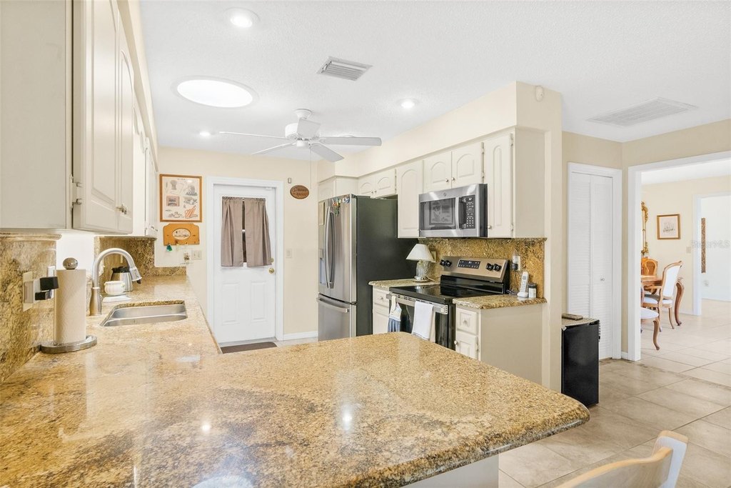 PALM COAST, Florida, 32137, United States, 3 Bedrooms Bedrooms, ,2 BathroomsBathrooms,Residential,Forsale,1919193