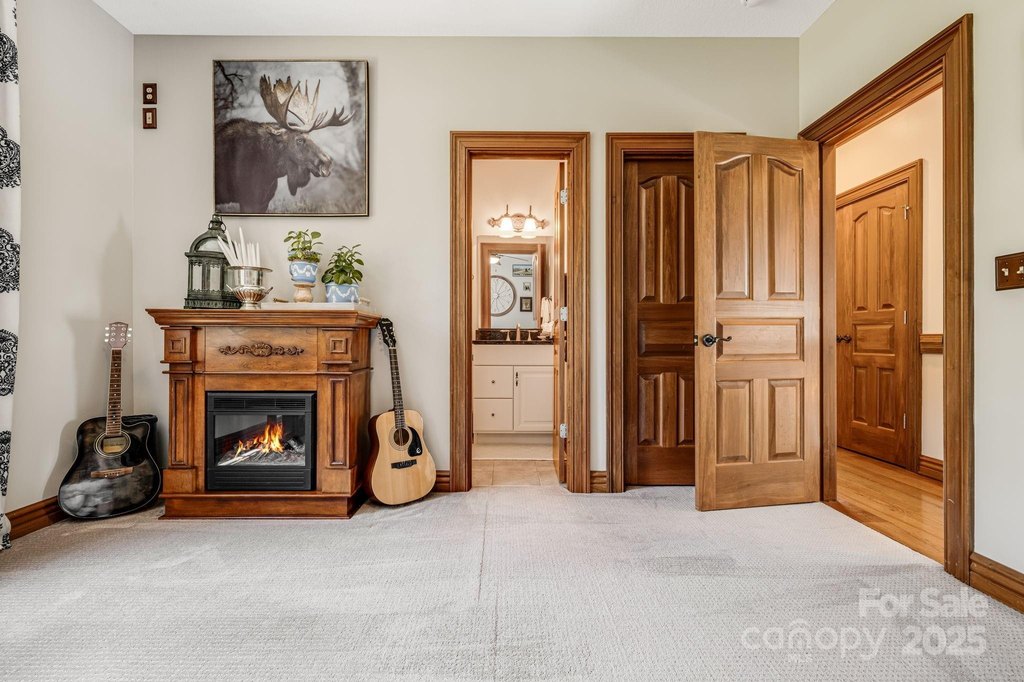 Fletcher, North Carolina, 28732, United States, 5 Bedrooms Bedrooms, ,5.5 BathroomsBathrooms,Residential,Forsale,1985904