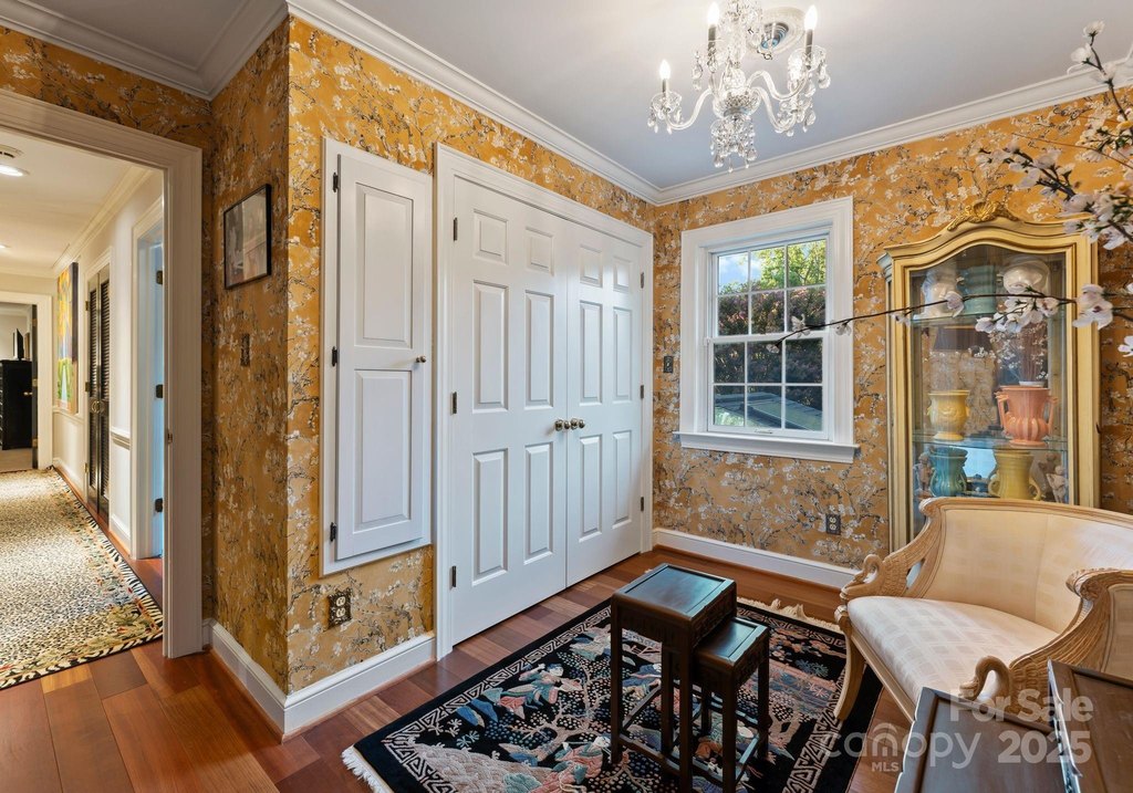 Hickory, North Carolina, 28601, United States, 4 Bedrooms Bedrooms, ,5.5 BathroomsBathrooms,Residential,Forsale,1953172