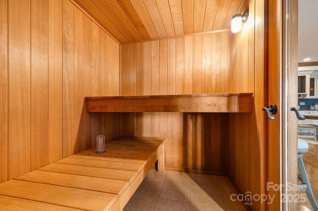 Fletcher, North Carolina, 28732, United States, 5 Bedrooms Bedrooms, ,5.5 BathroomsBathrooms,Residential,Forsale,1985904