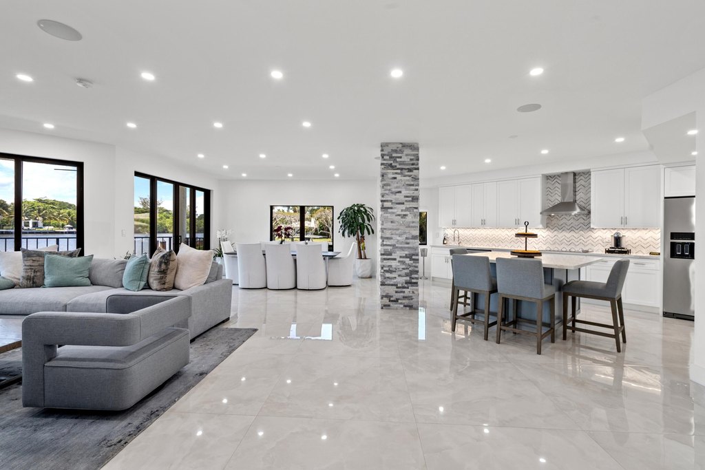 Delray Beach, Florida, 33483, United States, 3 Bedrooms Bedrooms, ,2.5 BathroomsBathrooms,Residential,Forsale,1929734
