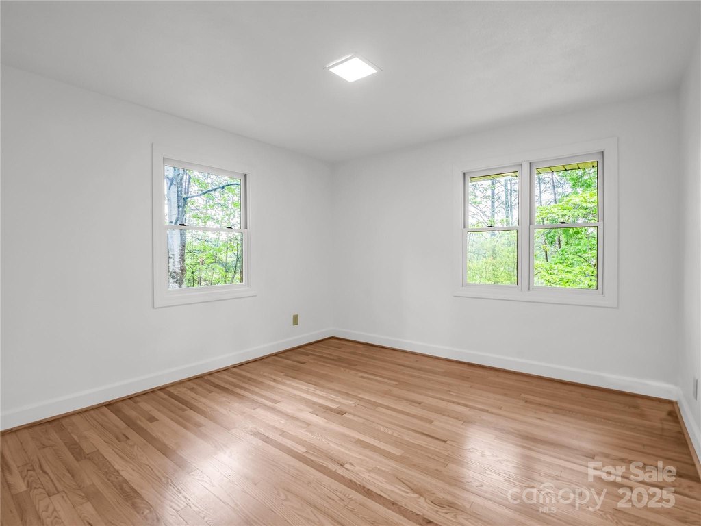 Columbus, North Carolina, 28722, United States, 3 Bedrooms Bedrooms, ,2.5 BathroomsBathrooms,Residential,Forsale,1985986