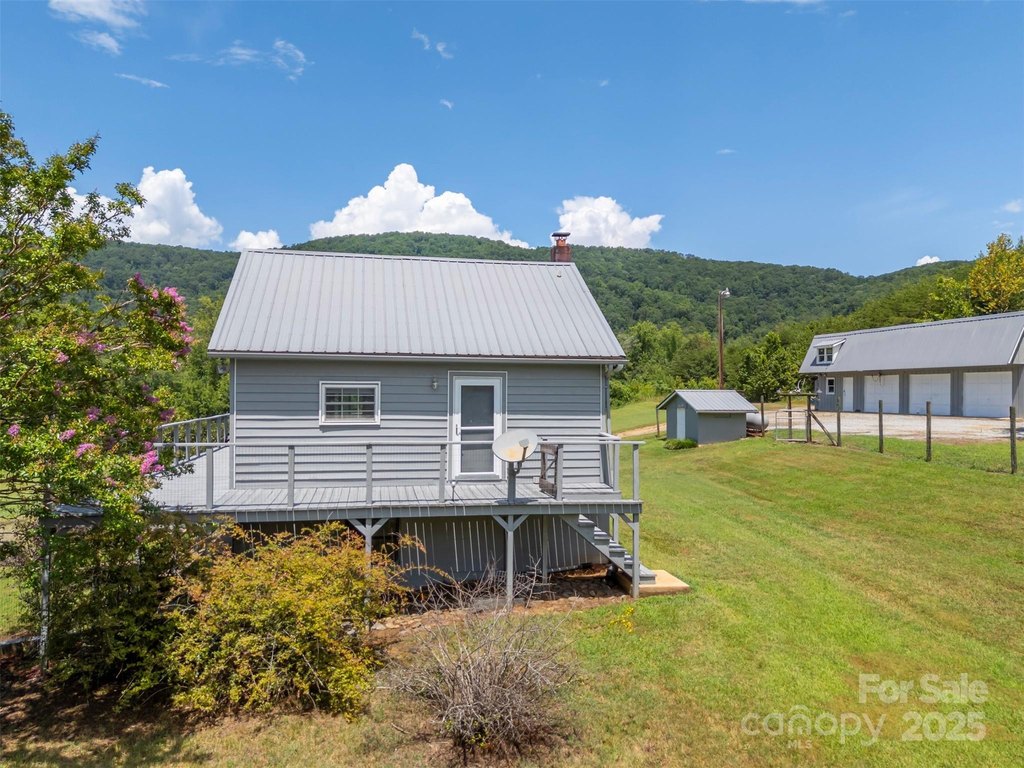 Bostic, North Carolina, 28018, United States, 3 Bedrooms Bedrooms, ,2 BathroomsBathrooms,Residential,Forsale,1960263