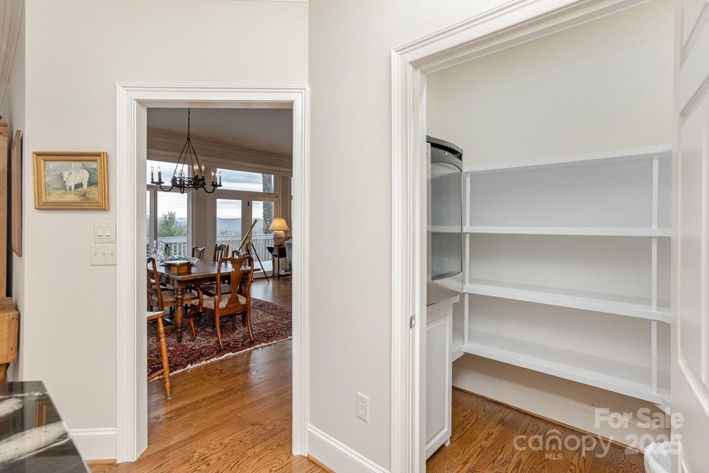 Flat Rock, North Carolina, 28731, United States, 3 Bedrooms Bedrooms, ,4.5 BathroomsBathrooms,Residential,Forsale,1904886