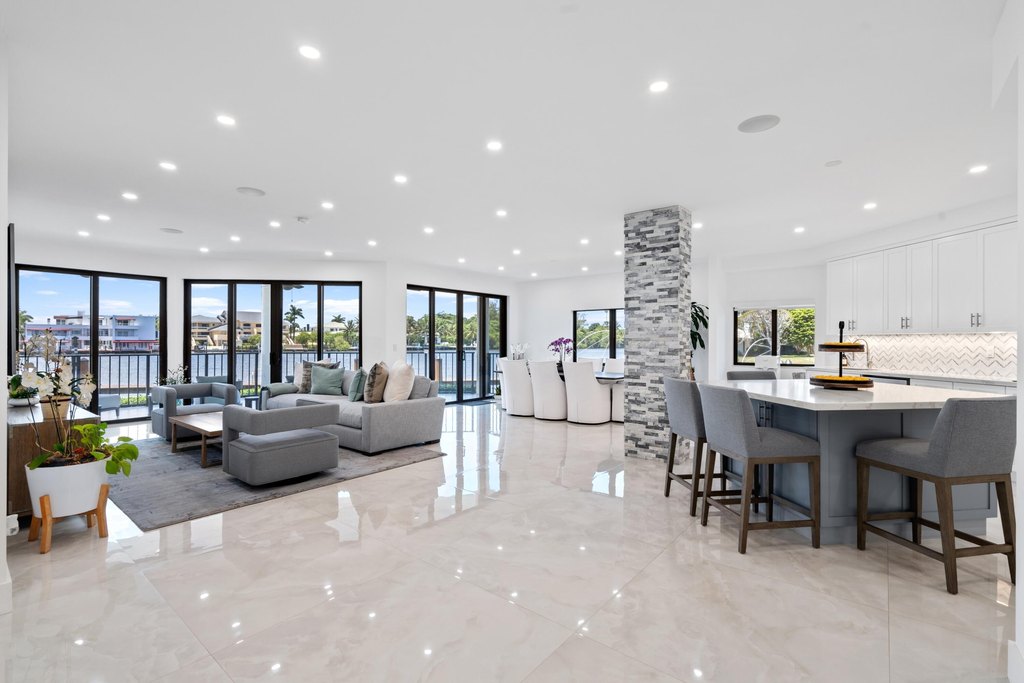 Delray Beach, Florida, 33483, United States, 3 Bedrooms Bedrooms, ,2.5 BathroomsBathrooms,Residential,Forsale,1929734