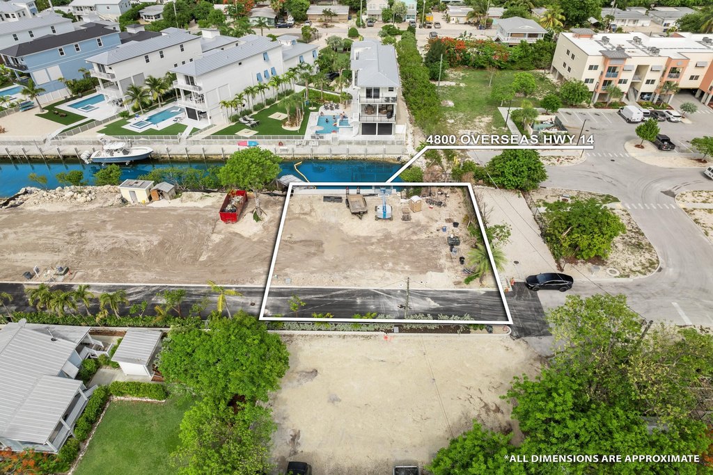 MARATHON, Florida, 33050, United States, 4 Bedrooms Bedrooms, ,4.5 BathroomsBathrooms,Residential,Forsale,1884613