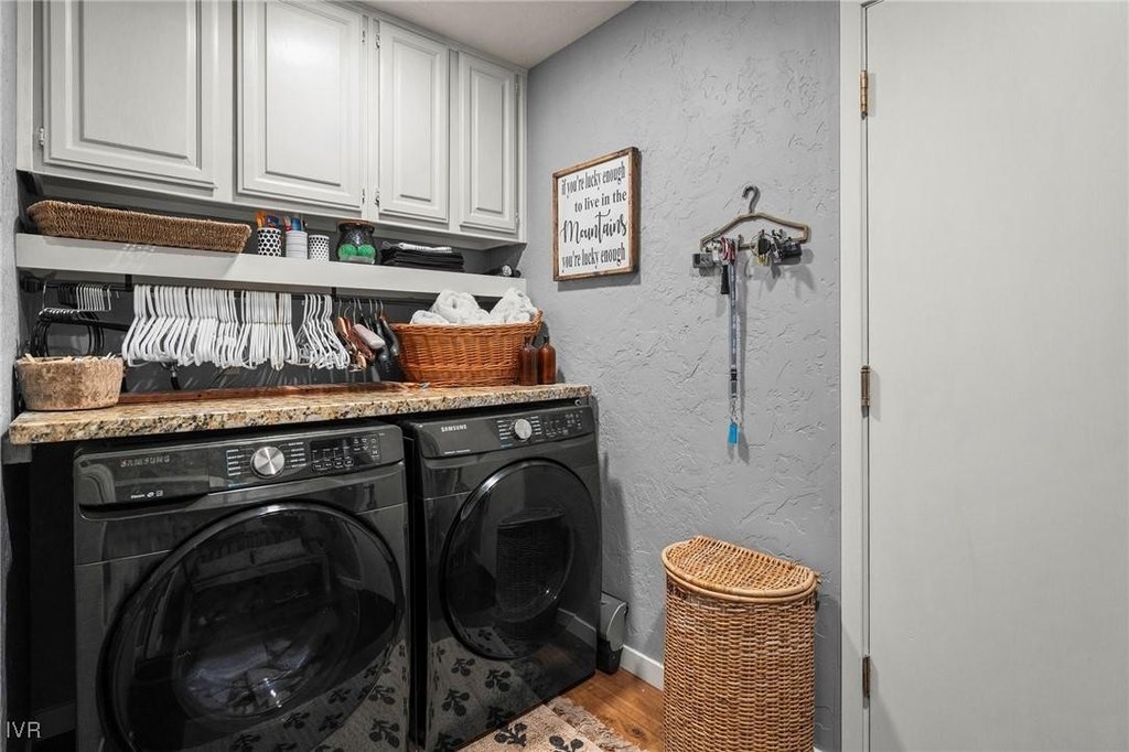 Incline Village, Nevada, 89451, United States, 4 Bedrooms Bedrooms, ,3.5 BathroomsBathrooms,Residential,Forsale,1973577