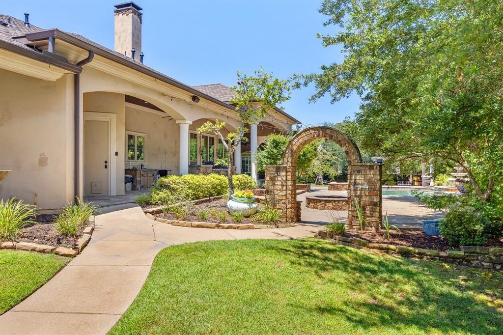 Tyler, Texas, 75703, United States, 4 Bedrooms Bedrooms, ,4.5 BathroomsBathrooms,Residential,Forsale,2008407