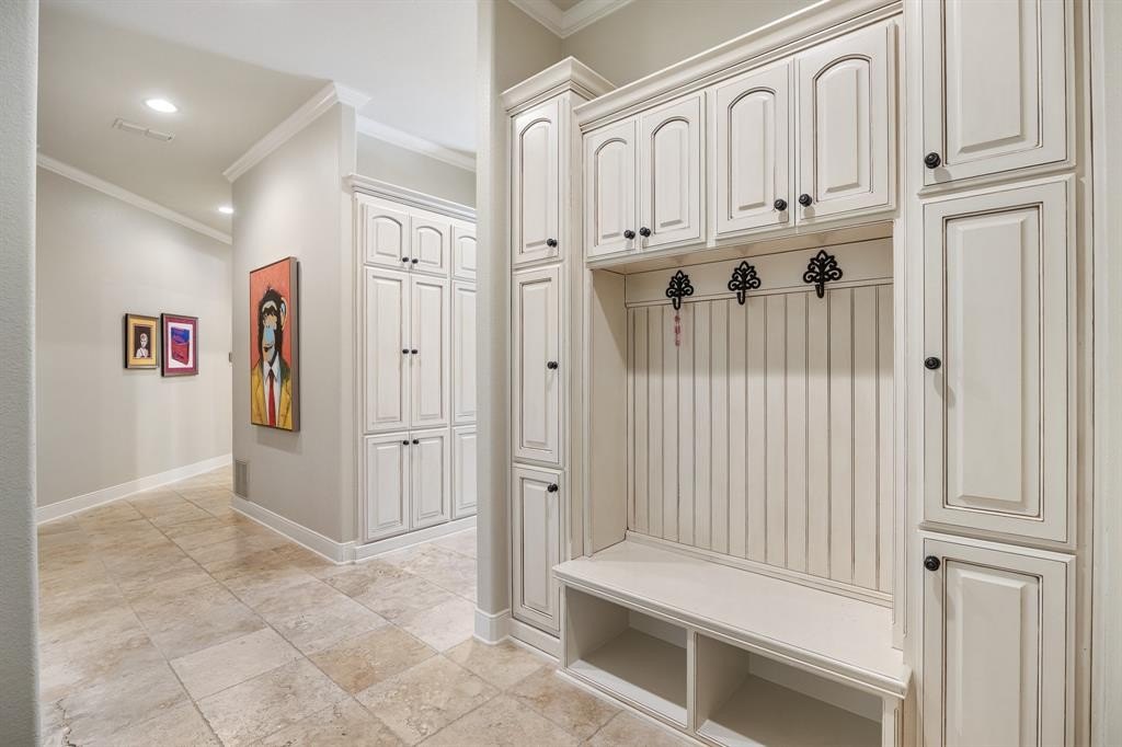 Tyler, Texas, 75703, United States, 4 Bedrooms Bedrooms, ,4.5 BathroomsBathrooms,Residential,Forsale,2008407